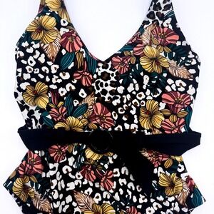 Skinny Dippers Lickity Split Floral Leopard Belted One Piece Swimsuit‎ Large